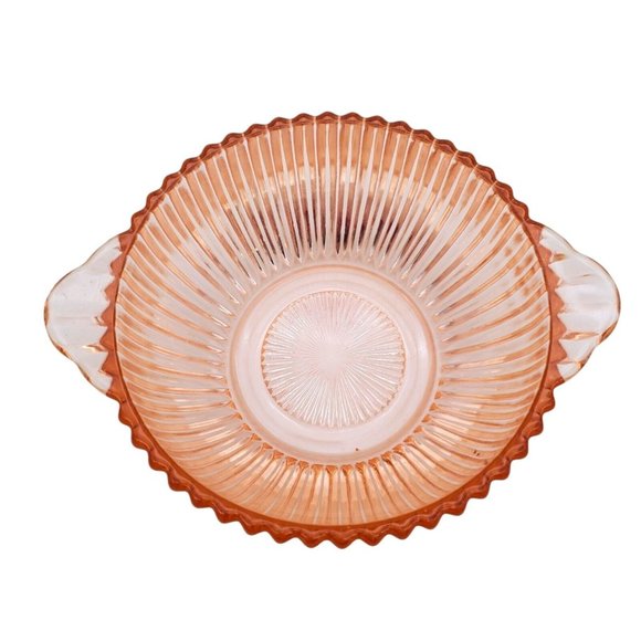 QUEEN MARY PINK Depression BOWL TWO HANDLE, LUG SOUP ANCHOR HOCKING GLASS 5⅜ Dia - Picture 2 of 5
